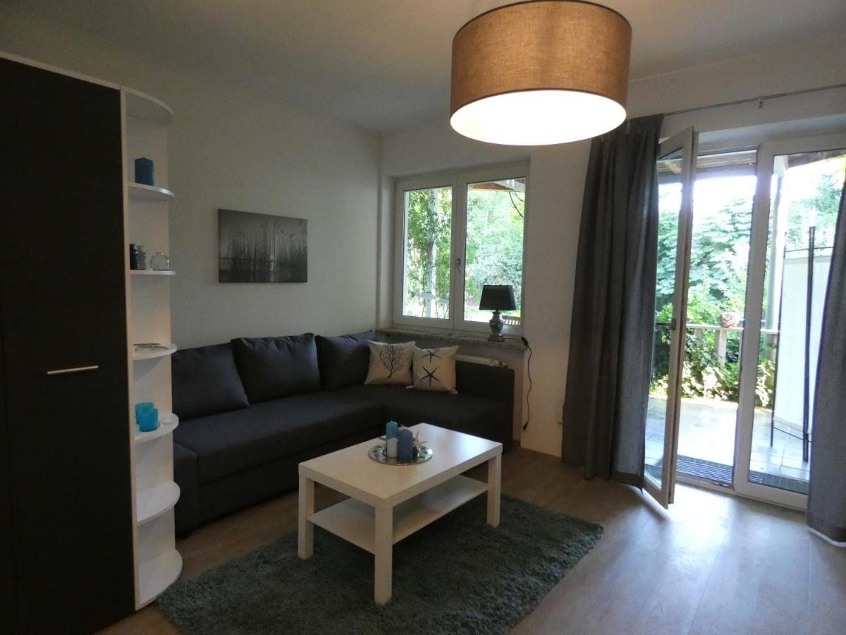 Gartenwohnung Juliana Gstadt Laeufers Chiemsee Holiday Home Gstadt am Chiemsee Exterior foto