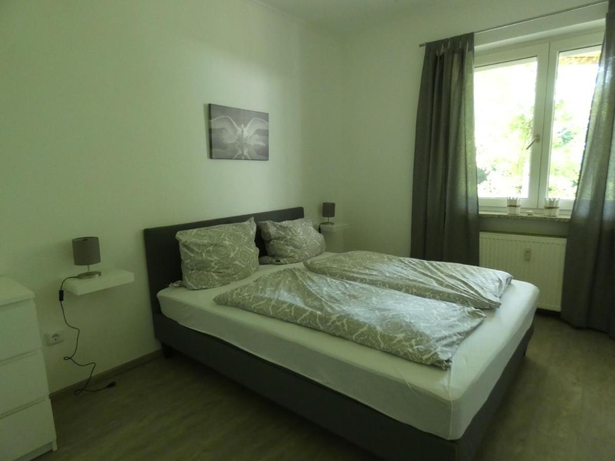 Gartenwohnung Juliana Gstadt Laeufers Chiemsee Holiday Home Gstadt am Chiemsee Exterior foto