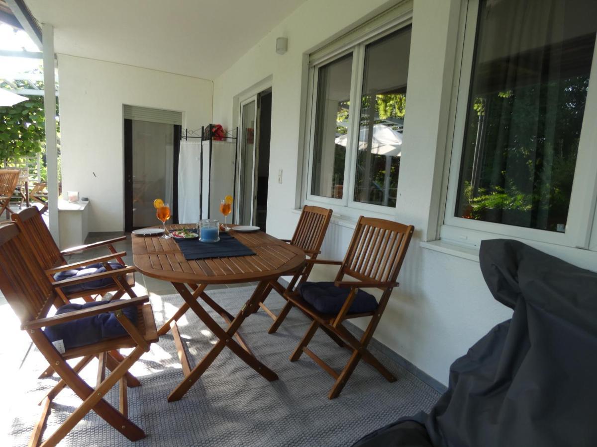 Gartenwohnung Juliana Gstadt Laeufers Chiemsee Holiday Home Gstadt am Chiemsee Exterior foto